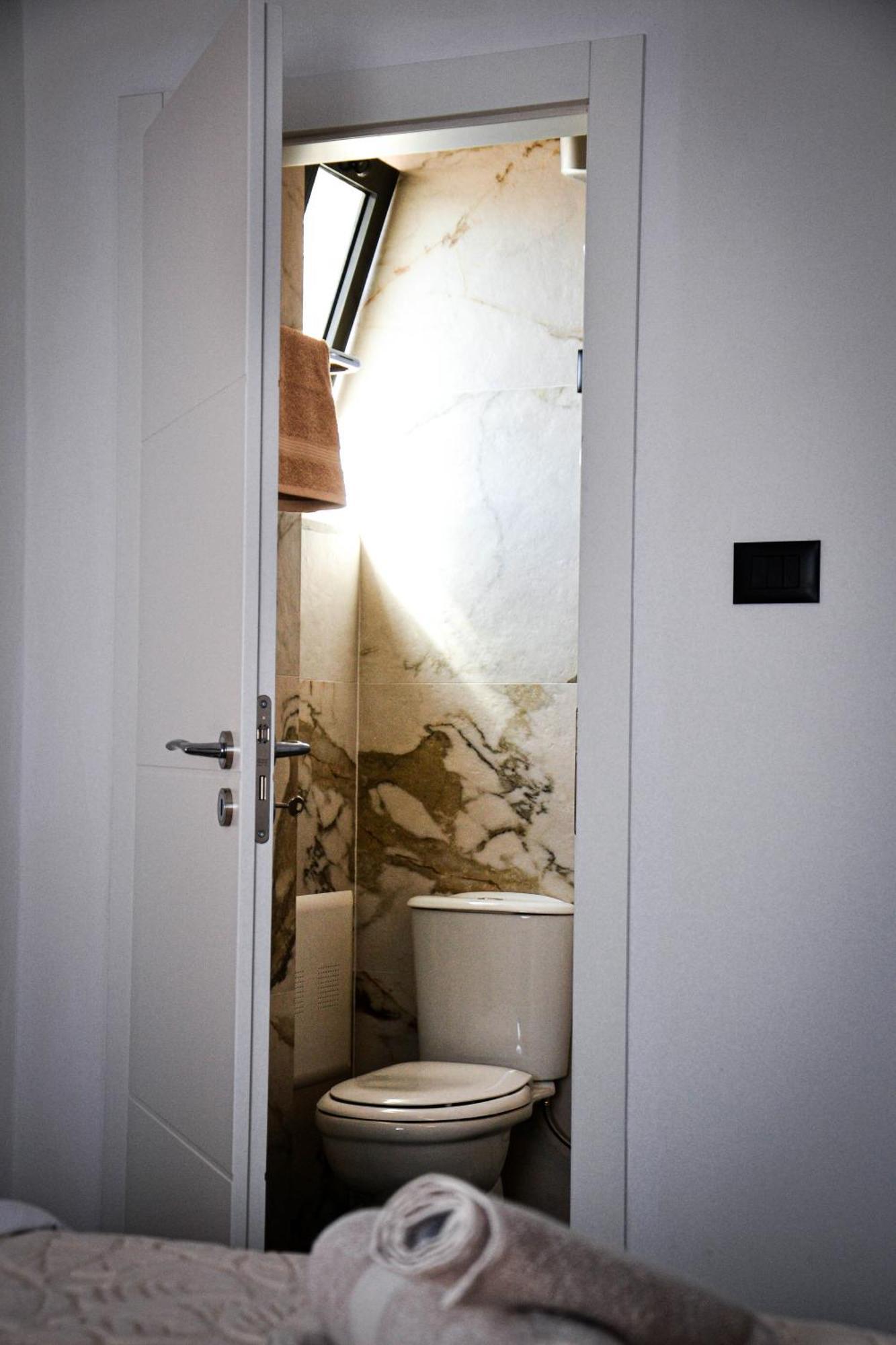 Horizont Apart-Hotel Shkodër エクステリア 写真