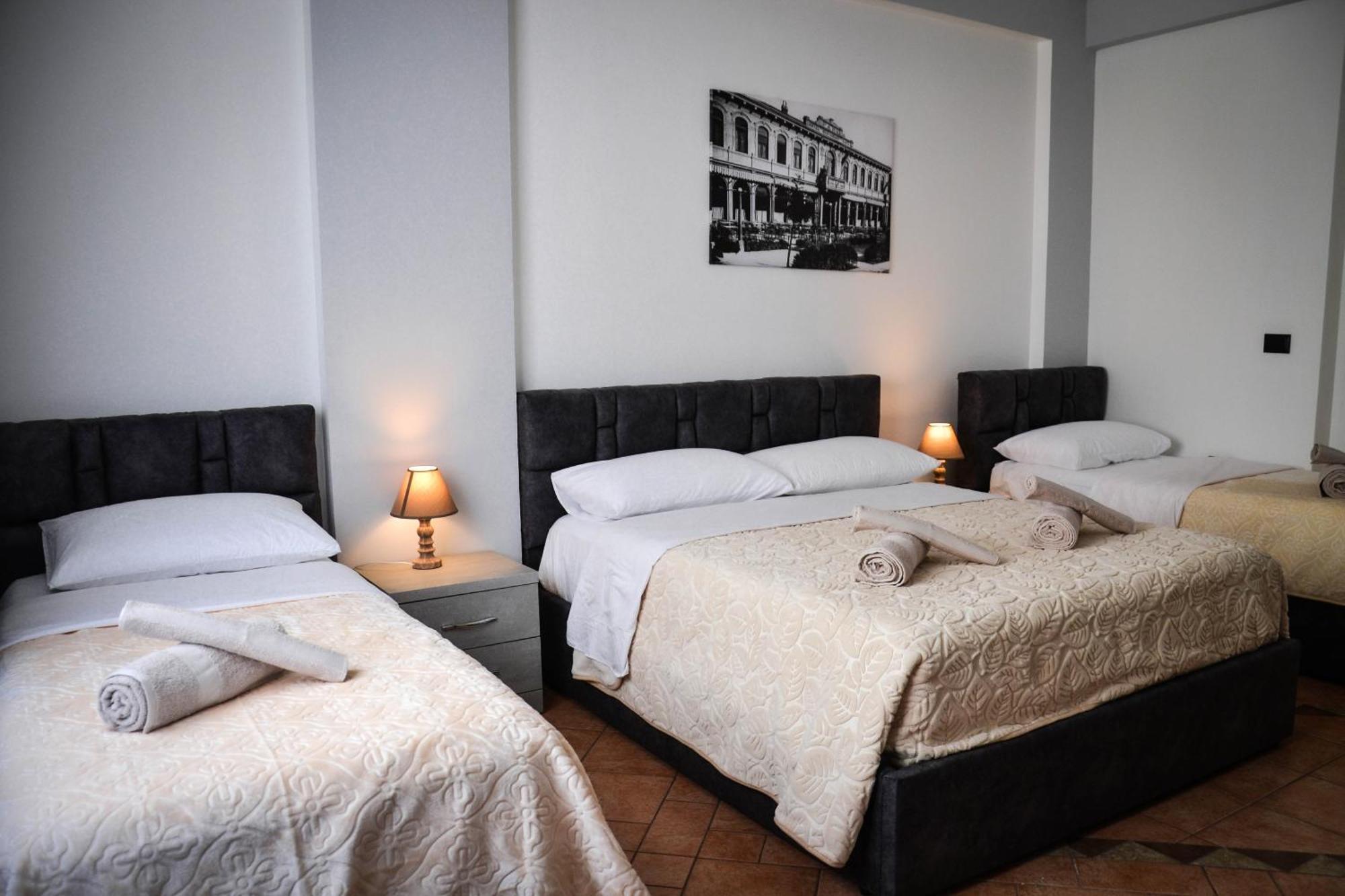 Horizont Apart-Hotel Shkodër エクステリア 写真